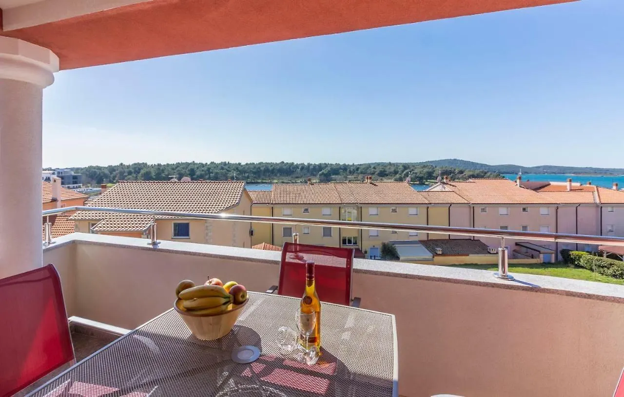 Apartman Kp Medulin