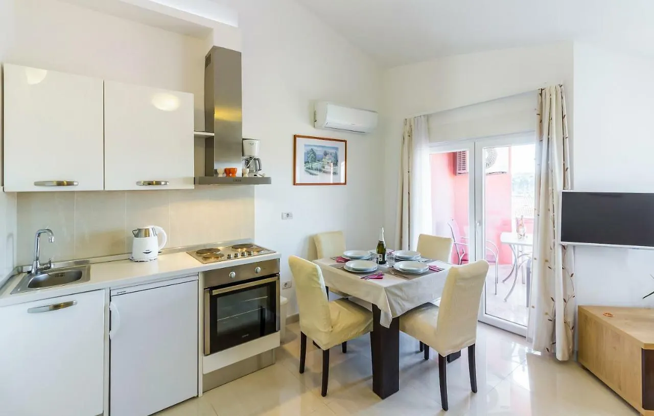 Apartment Apartman Kp Medulin Croatia