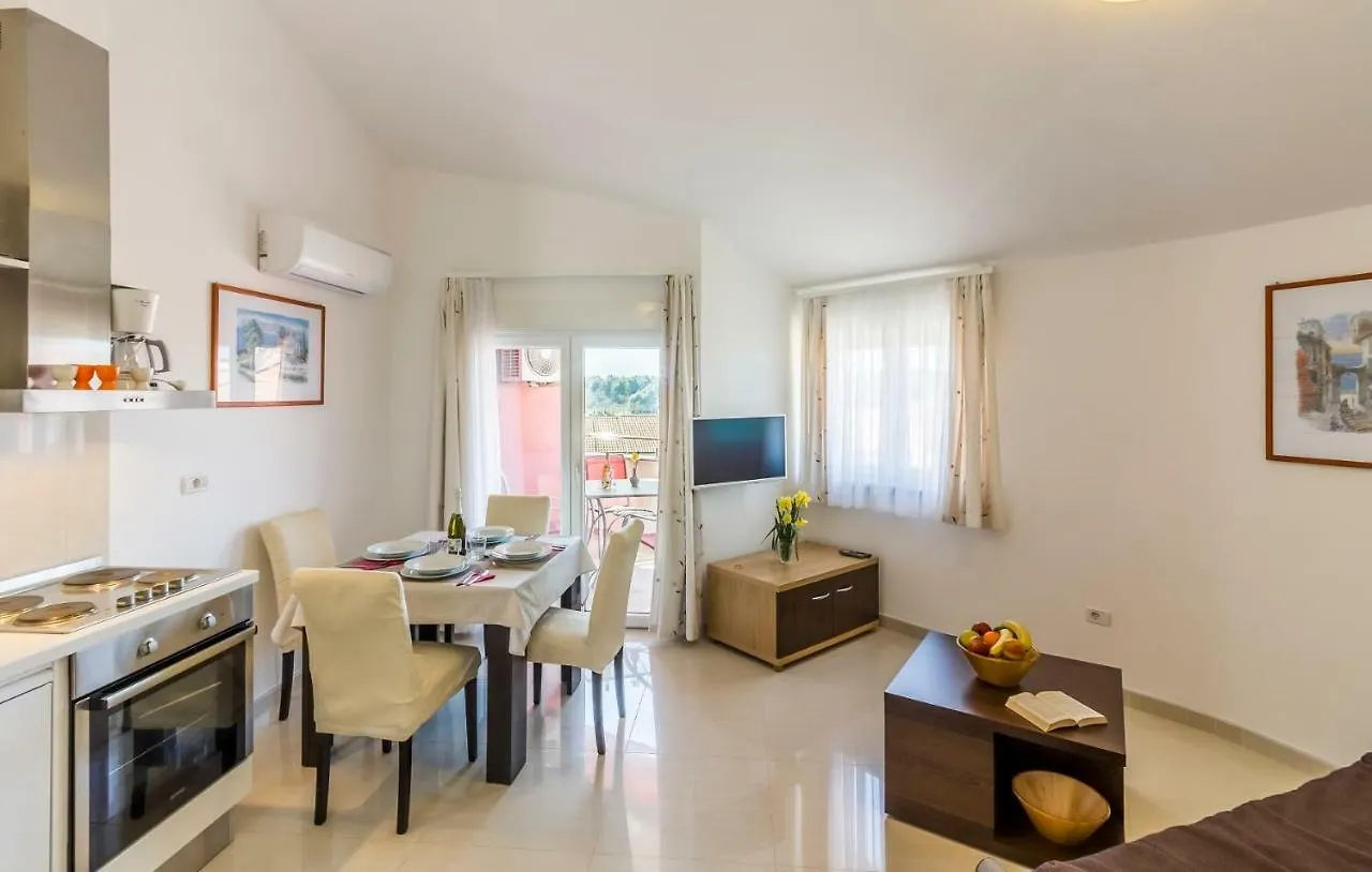 Apartman Kp Medulin 0*,