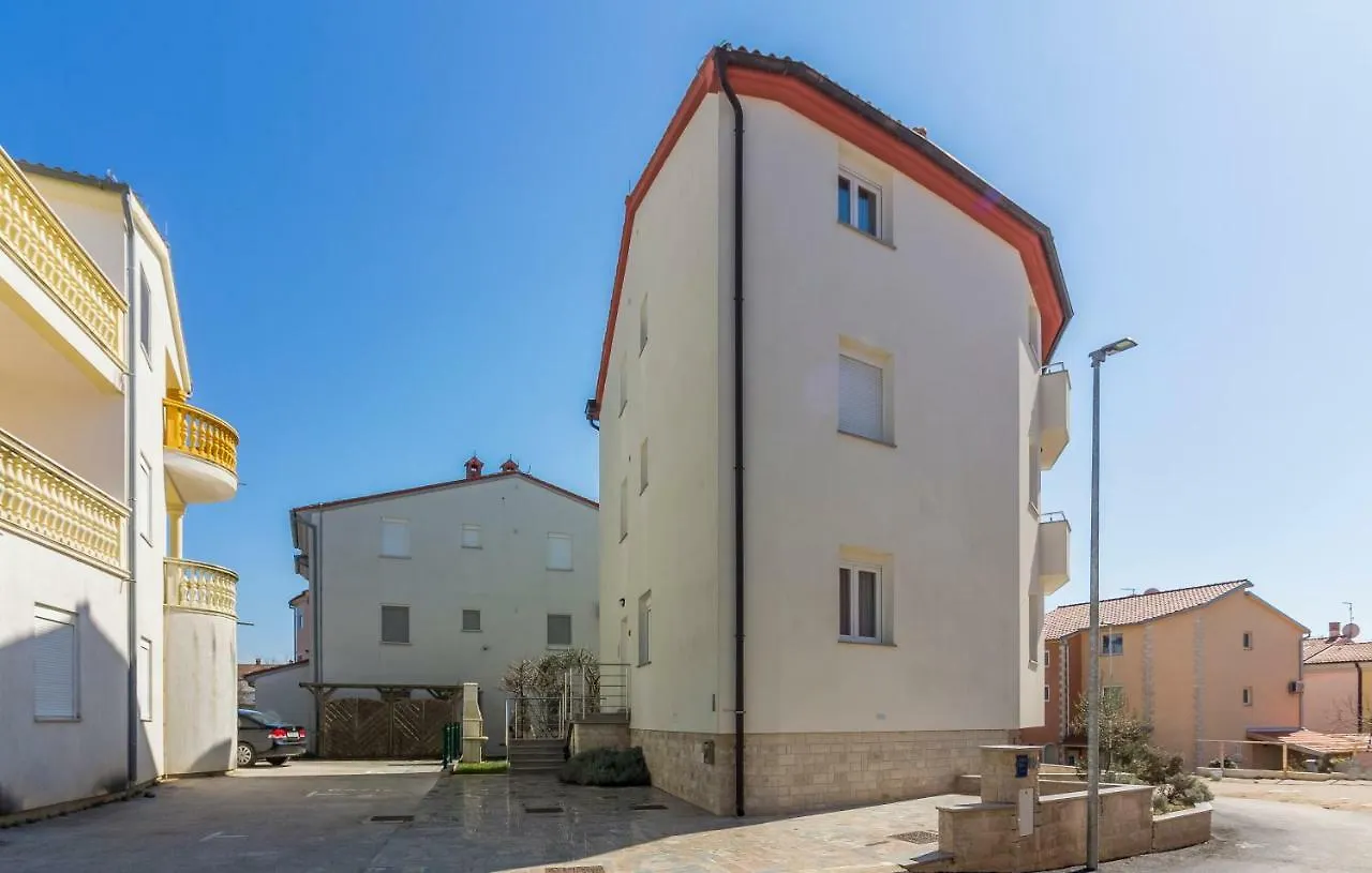 Apartment Apartman Kp Medulin